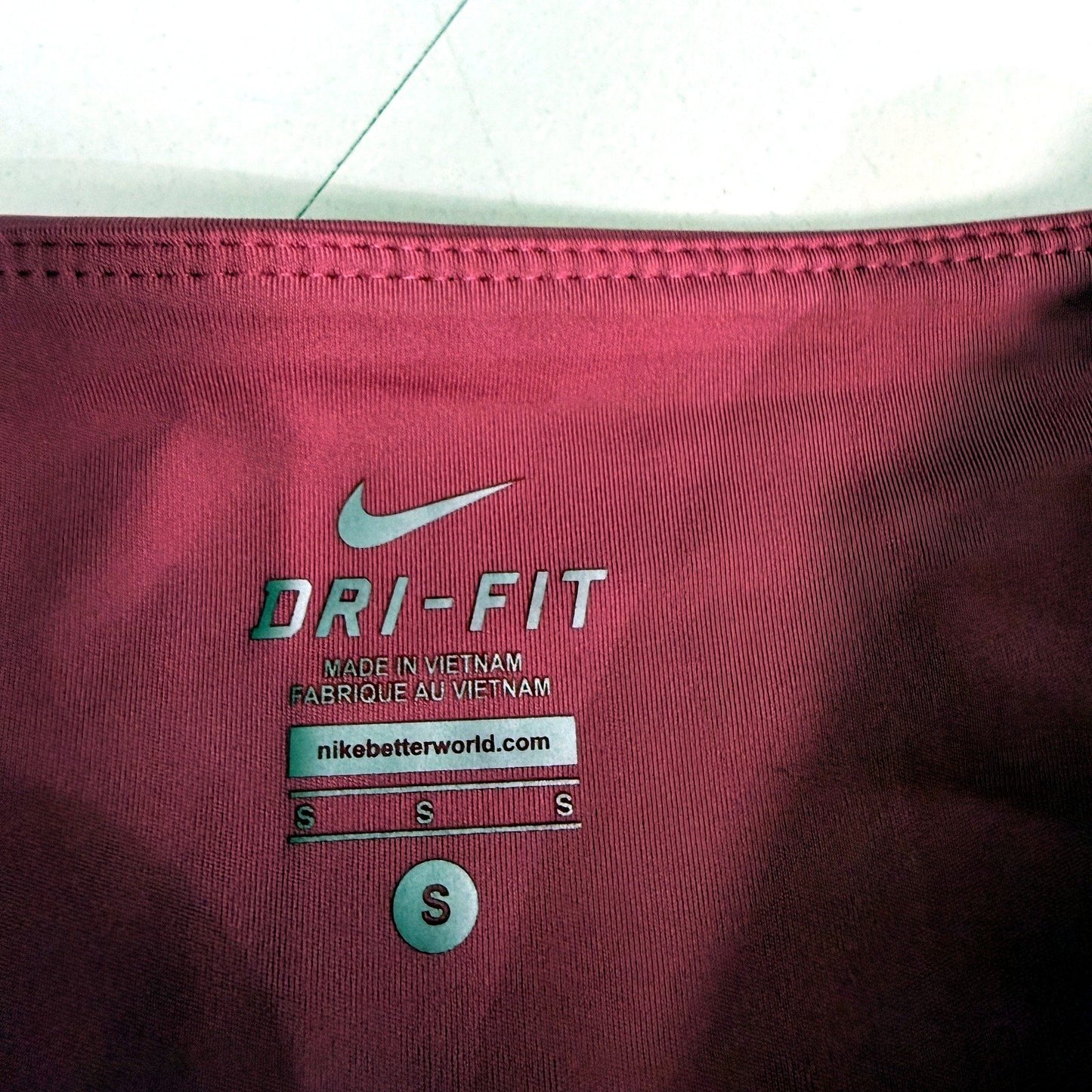 Nike Womens Dri-Fit Sports Bra and Shorts Set in Pink, Size Small