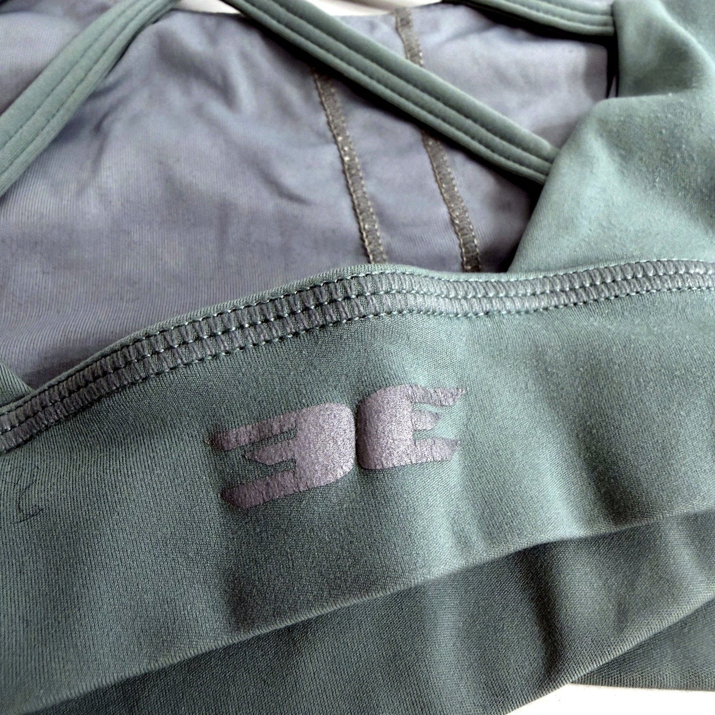 Elite Eleven Womens Sports Bra Sage Green Lightweight Breathable Athletic Size S