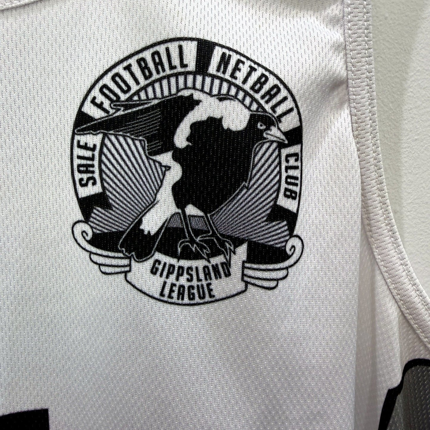 SCD Mens Basketball Jersey White Black Lightweight Athletic Size Large