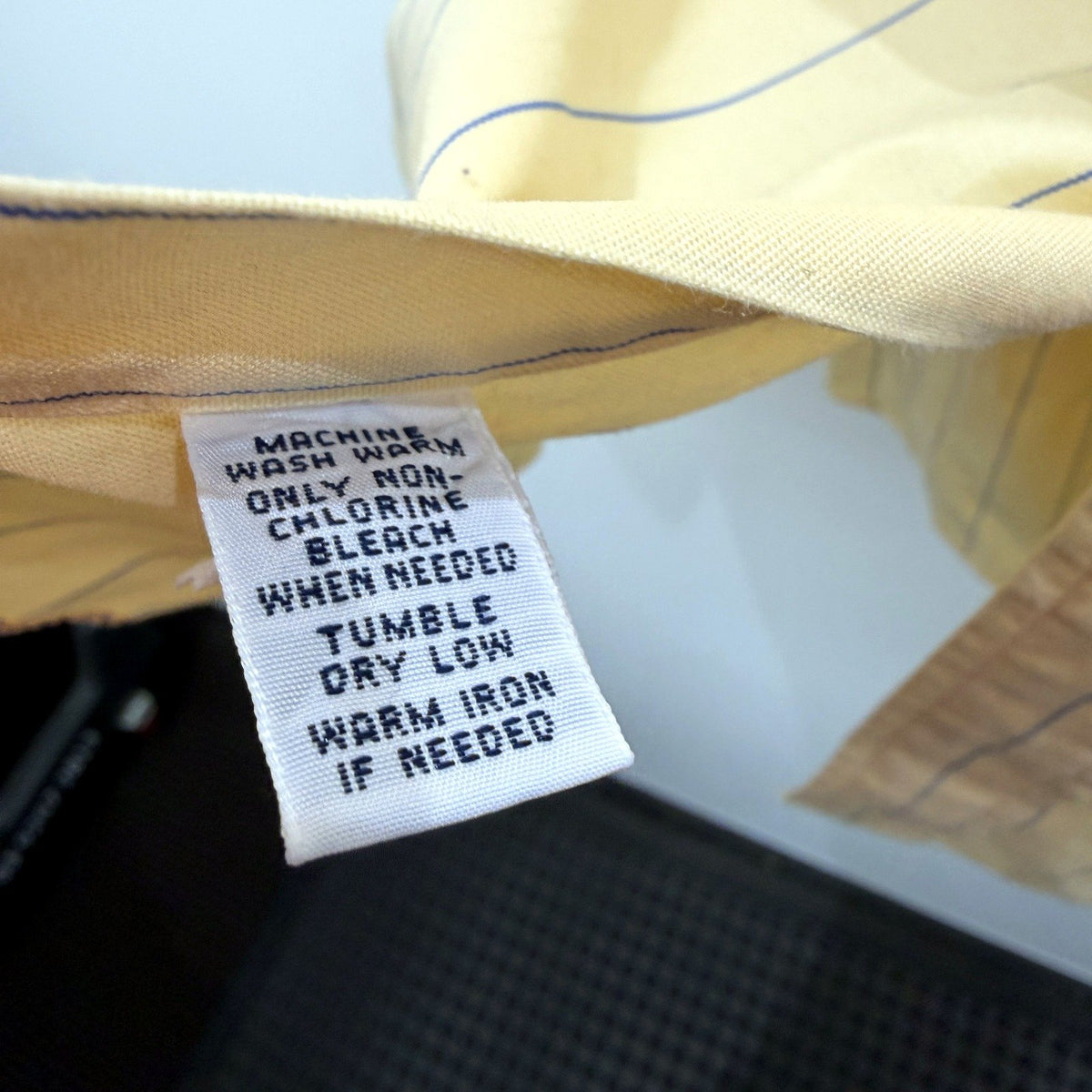 Ralph Lauren Mens Button-Down Shirt in Yellow with Blue Stripes, Size 17