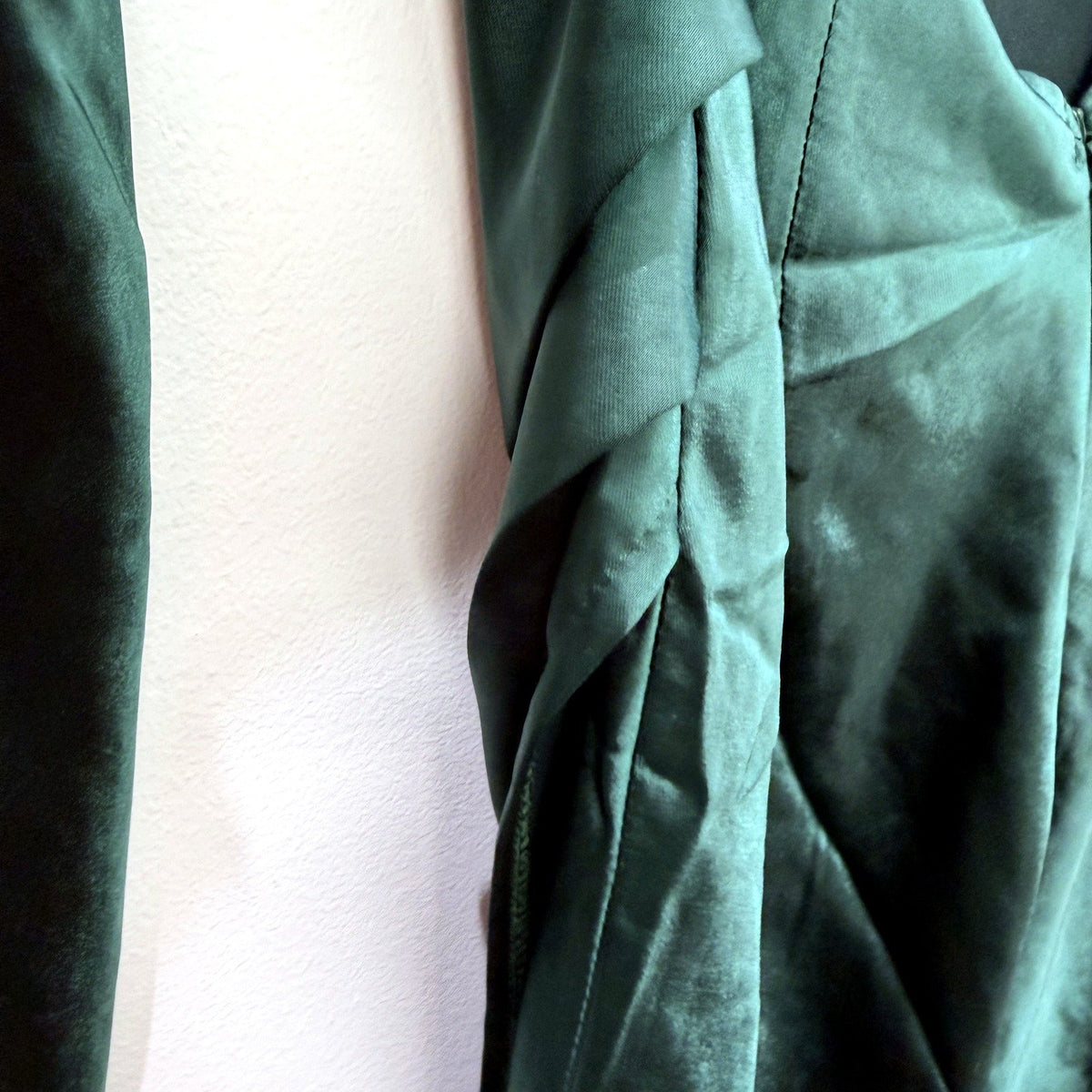 Saints + Secrets Womens Midi Dress Lightweight Casual Forest Green Size 8/S NEW