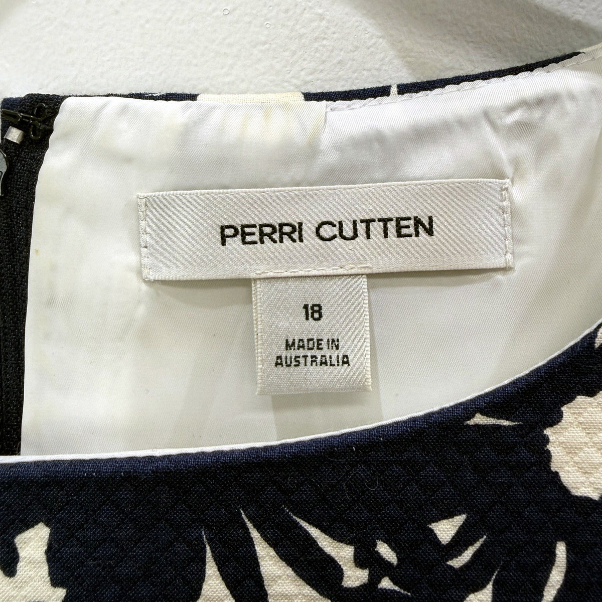 Perri Cutten Womens Sleeveless Floral Print Dress Navy Blue and White Size 18