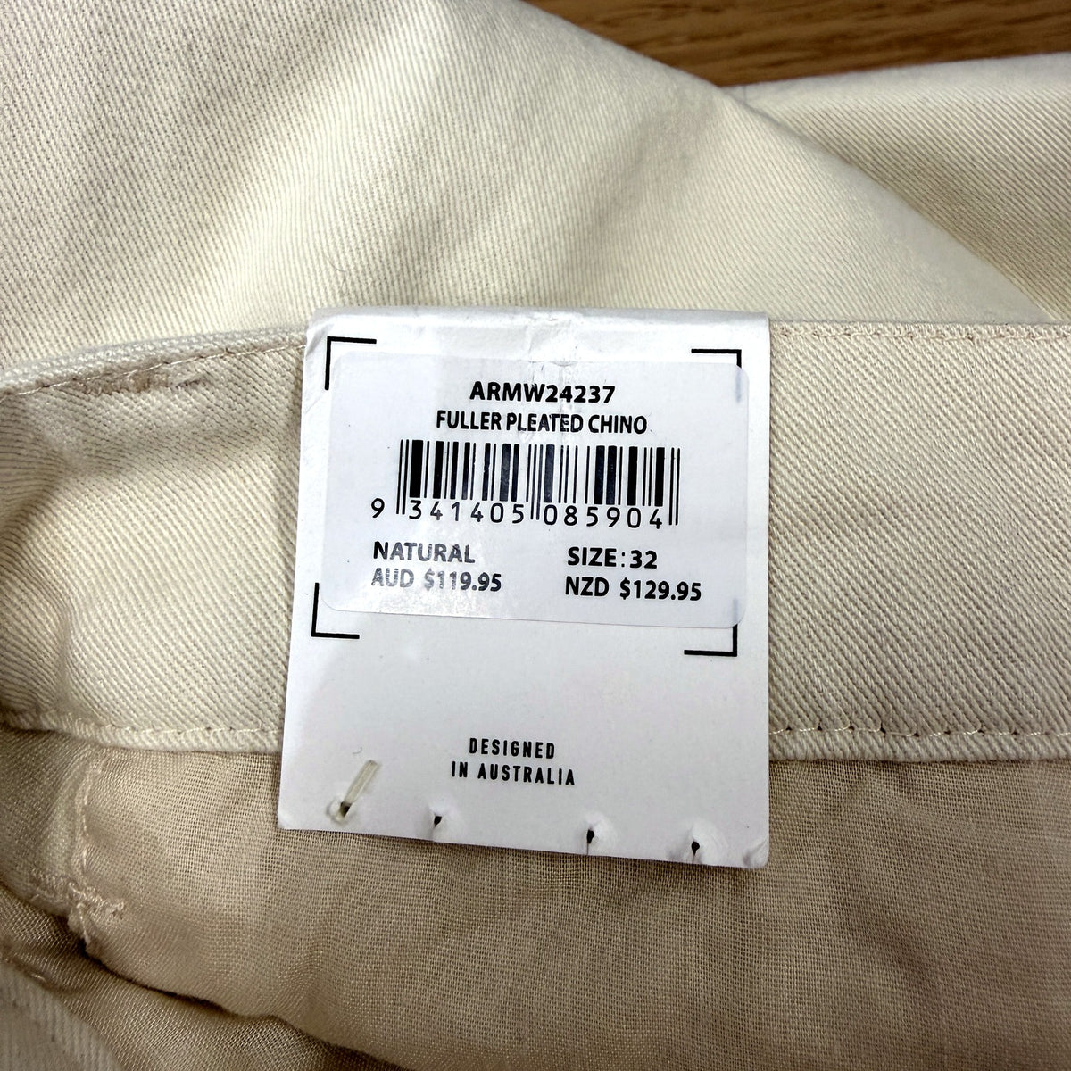 Arvust Mens Fuller Chino Pants - Natural Cotton Pleated Size 32 NEW
