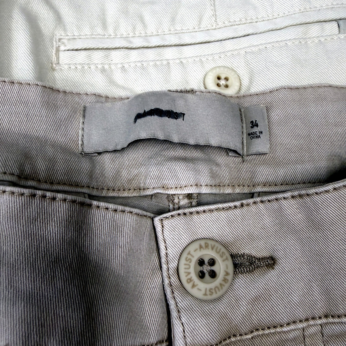 Arvust Mens Winston Chino Pants Cotton Blend Casual Everyday Bone Size 34 NEW