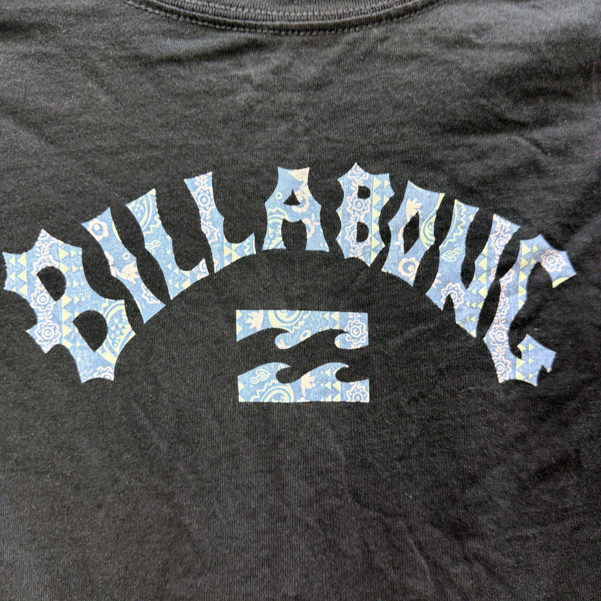 Billabong Kids Premium Cotton Black Tee Shirt for Boys Size 12