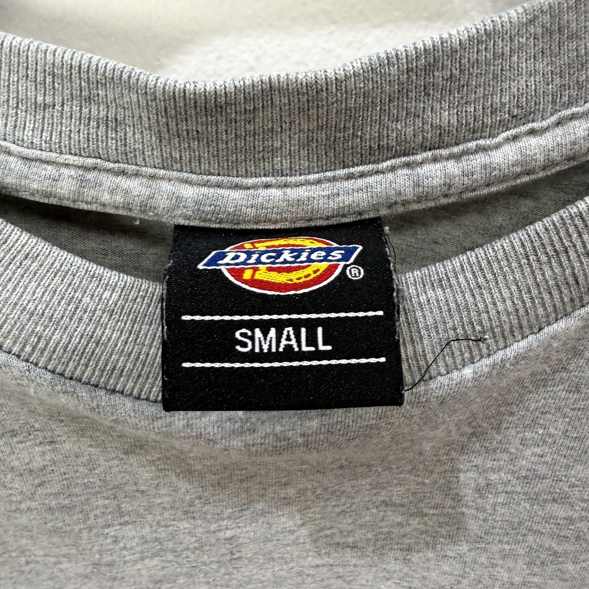 Dickies Mens Gray Pullover Sweatshirt - Comfortable Cotton Classic T-Shirt Small