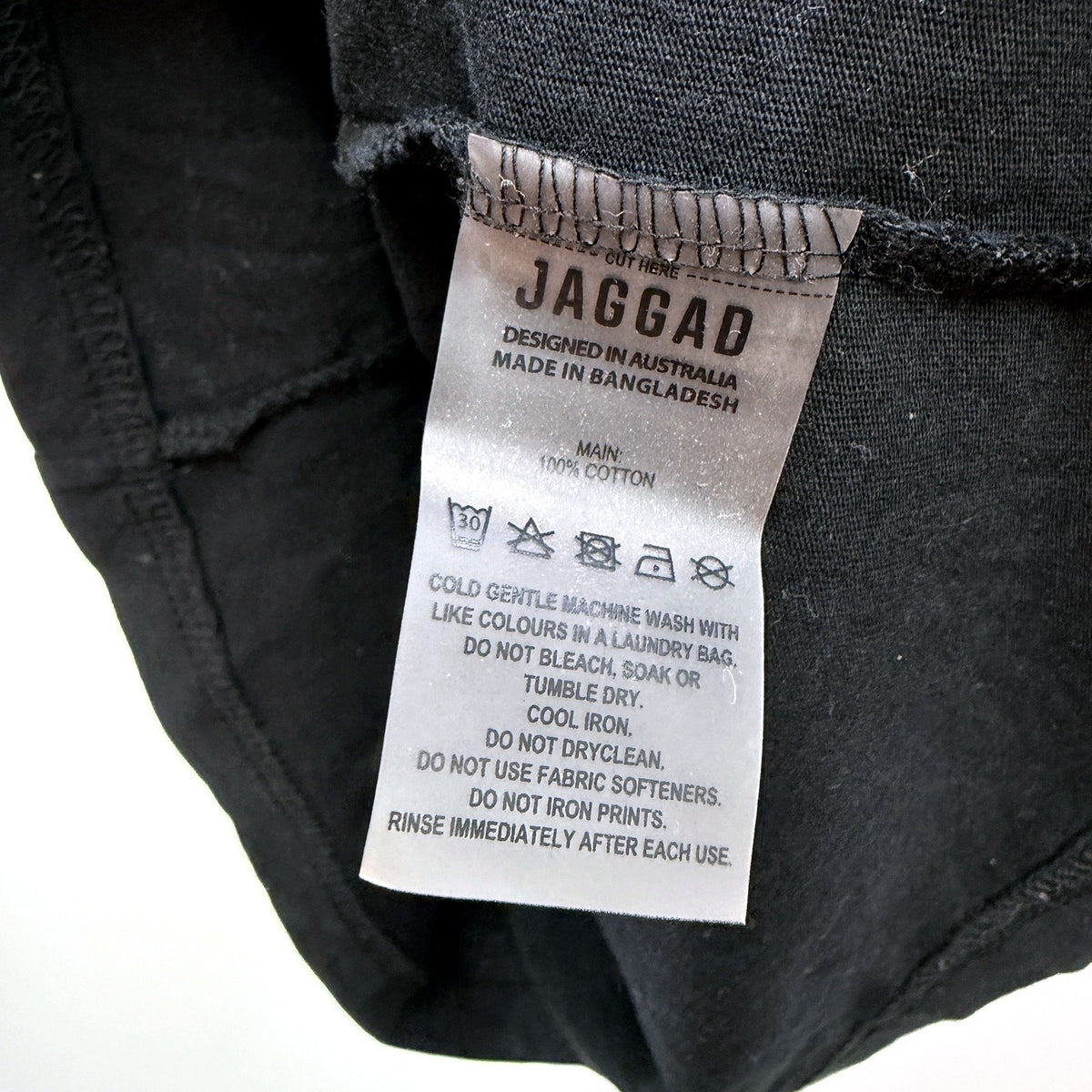 Jaggad Studio Mens 100% Cotton Black T-Shirt, Size S