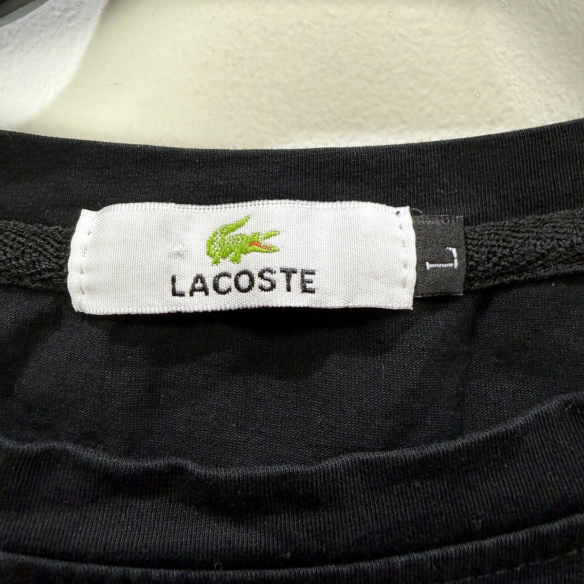 Lacoste Womens Graphic Cotton Spandex T-Shirt in Black, Size L