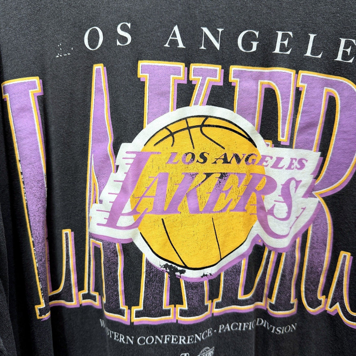 NBA Mens Lakers Vintage Graphic T-Shirt Black 2XL Basketball Size 2XL