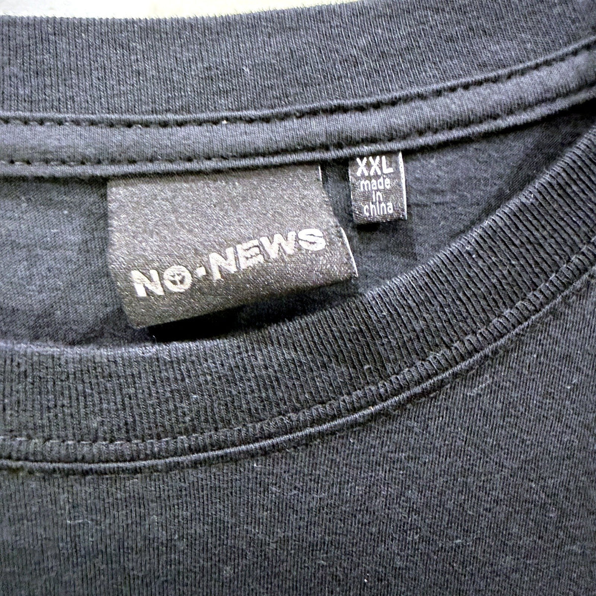 No News Mens Black Graphic T-Shirt by Crew Neck Casual XXL