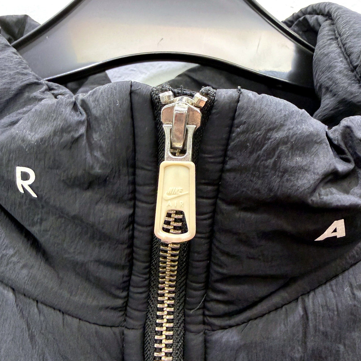 Nike Womens Black Quilted Puffer Jacket Lightweight Cropped XS