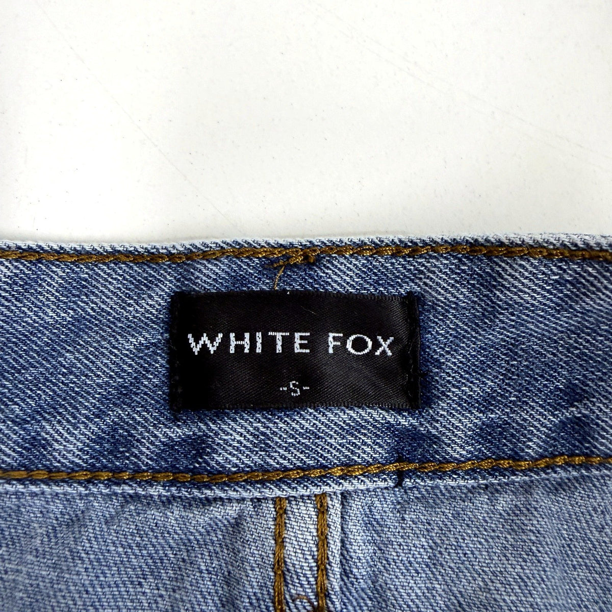 White Fox Womens Mid Blue Low Rise Denim Mini Skirt Size S NEW
