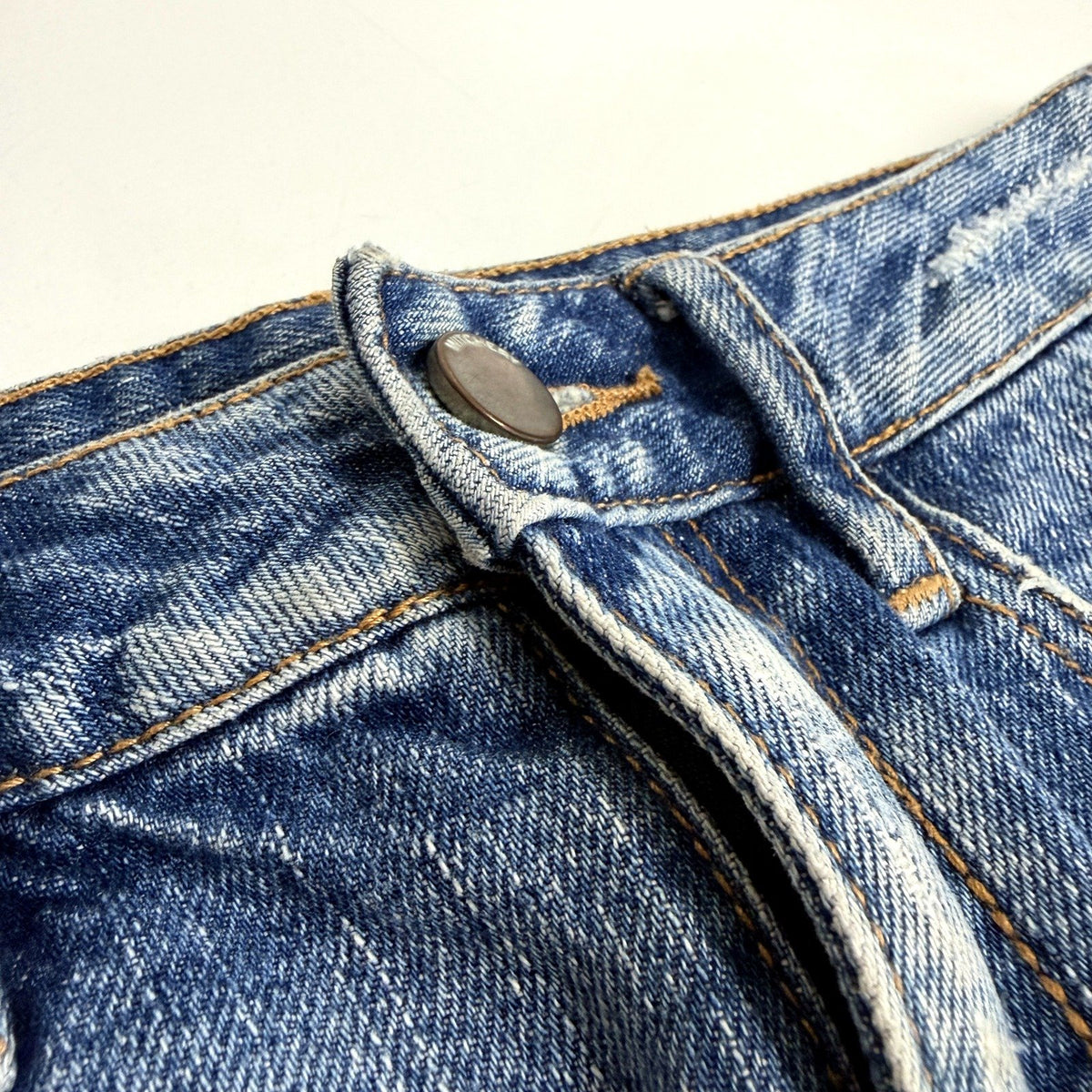 Witchery Womens Denim Mini Skirt Distressed Raw Hem Medium Blue Size 6