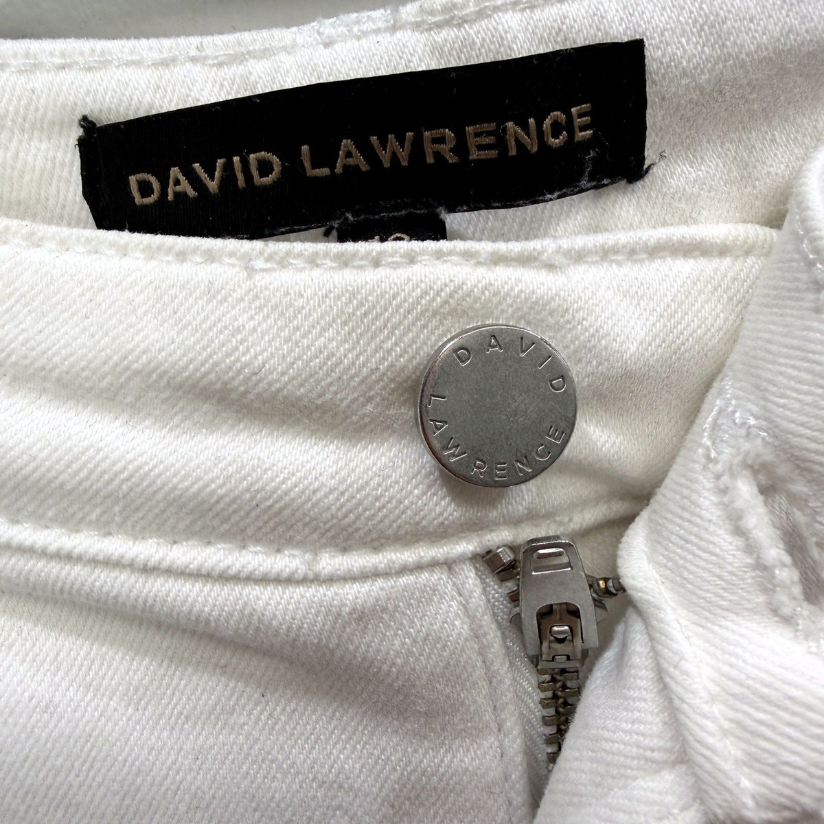 David Lawrence Womens White Denim Shorts by Size 12 Classic Fit