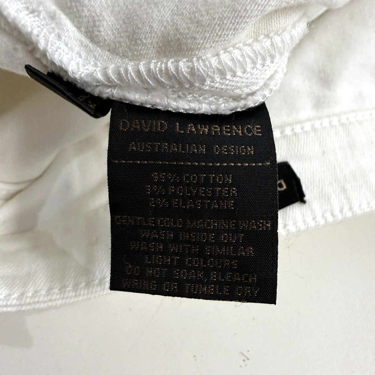 David Lawrence Womens White Denim Shorts by Size 12 Classic Fit