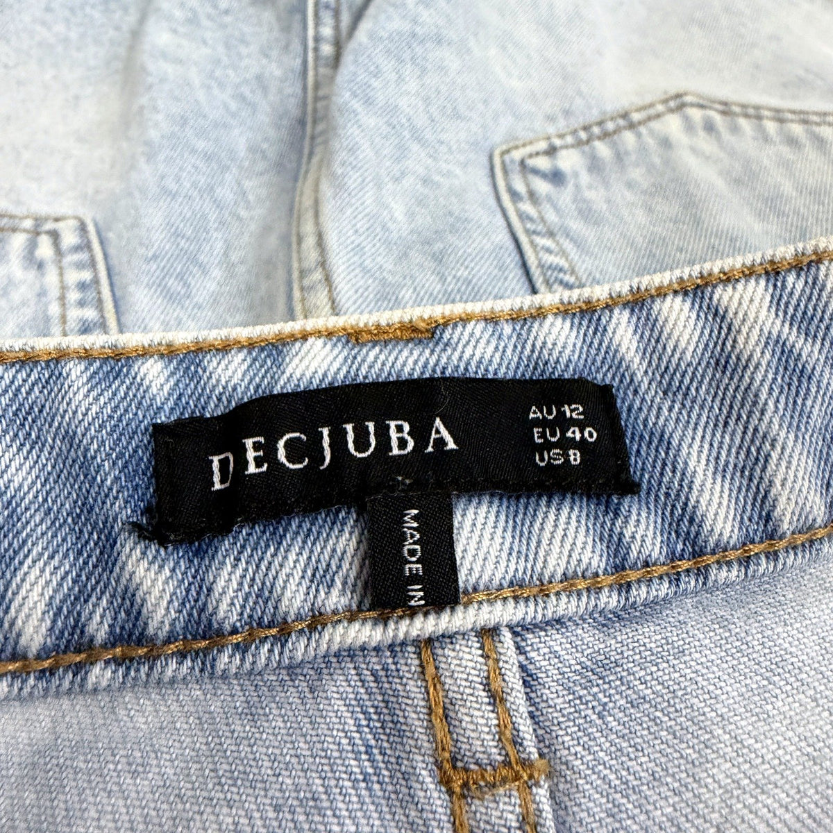Decjuba Womens High Waisted Light Blue Denim Shorts Size 12 Vintage