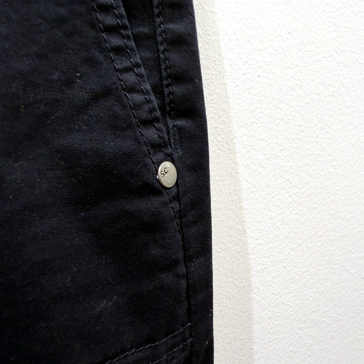 Sportscraft Womens Navy Blue Denim Skirt with Cargo Pockets Size 12