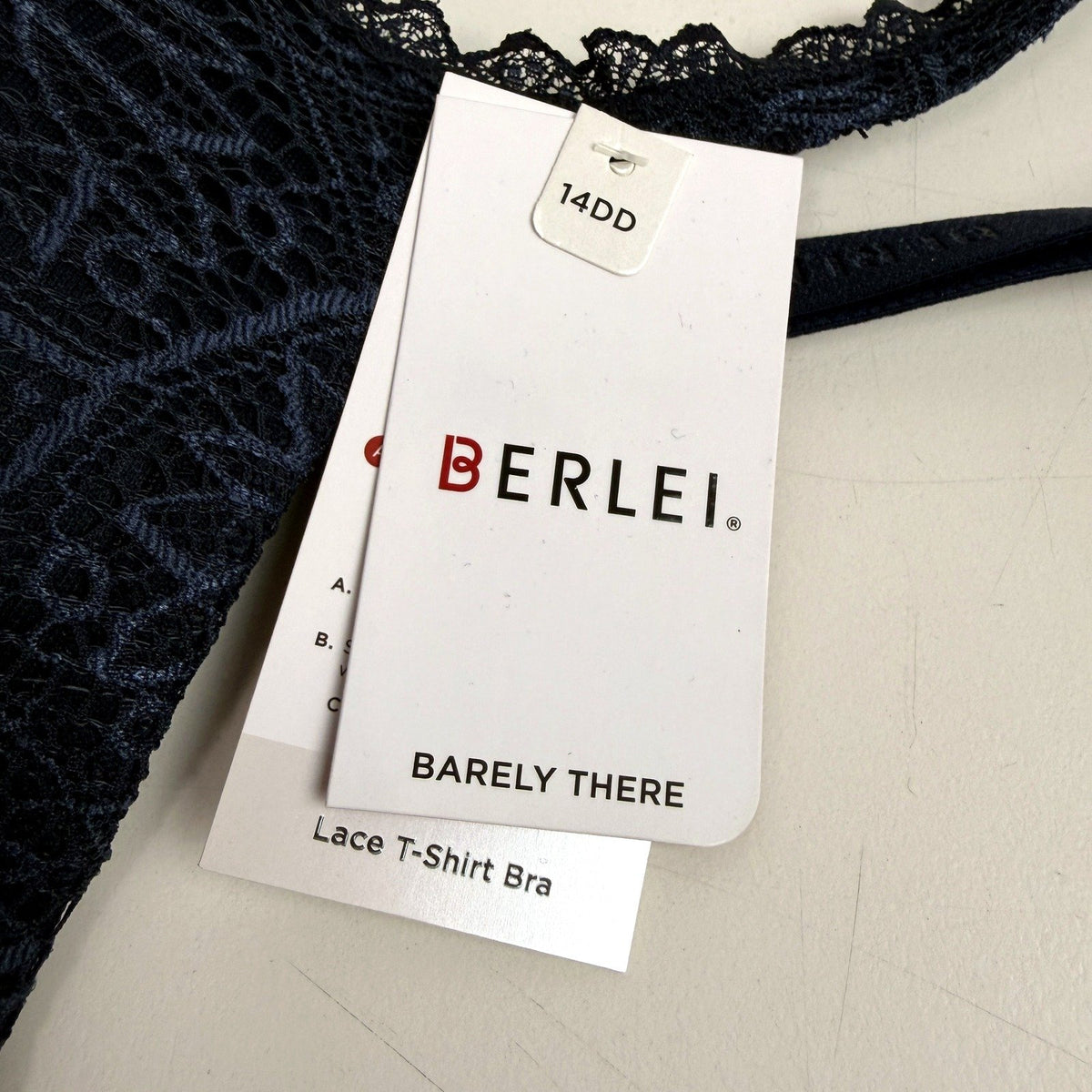 Berlei Womens Barely There Lace T-Shirt Bra 2-Pack Navy White 14DD NEW