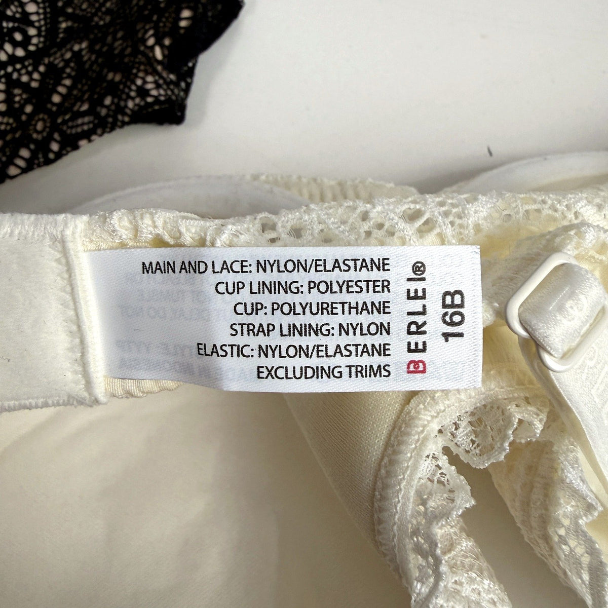 Berlei Womens Barely There Lace T-Shirt Bra 2-Pack Black White 16B NEW