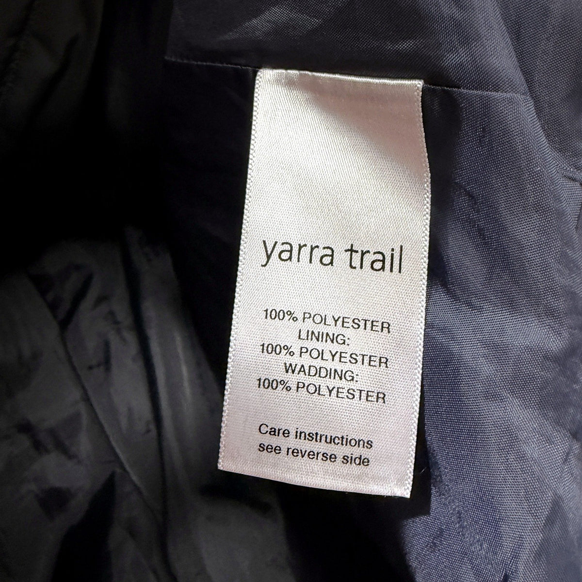 Yarra Trail Womens Quilted Puffer Vest Sleeveless Navy Size 20
