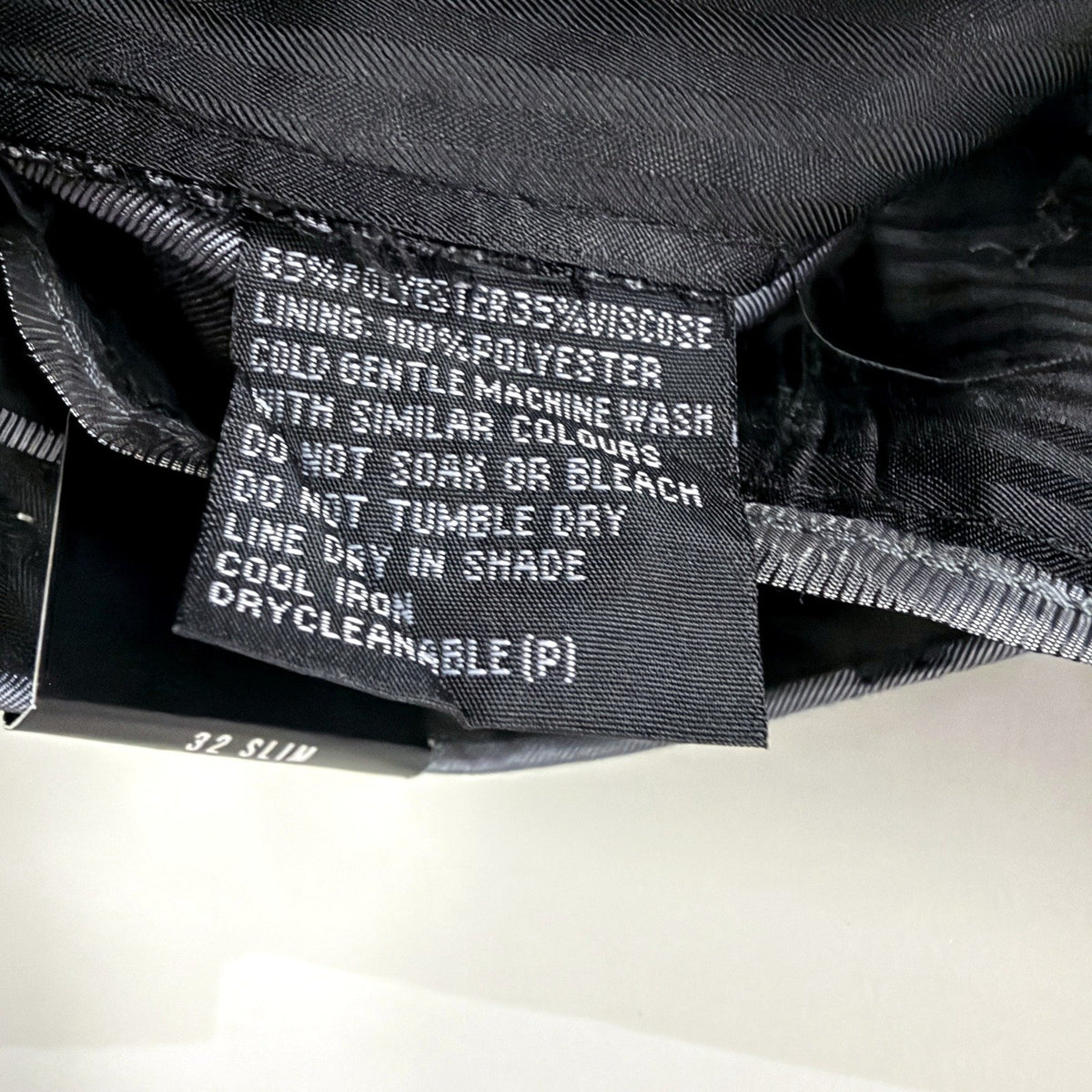 Connor Mens Slim Dress Pants Charcoal Flat Front Size 32 NEW