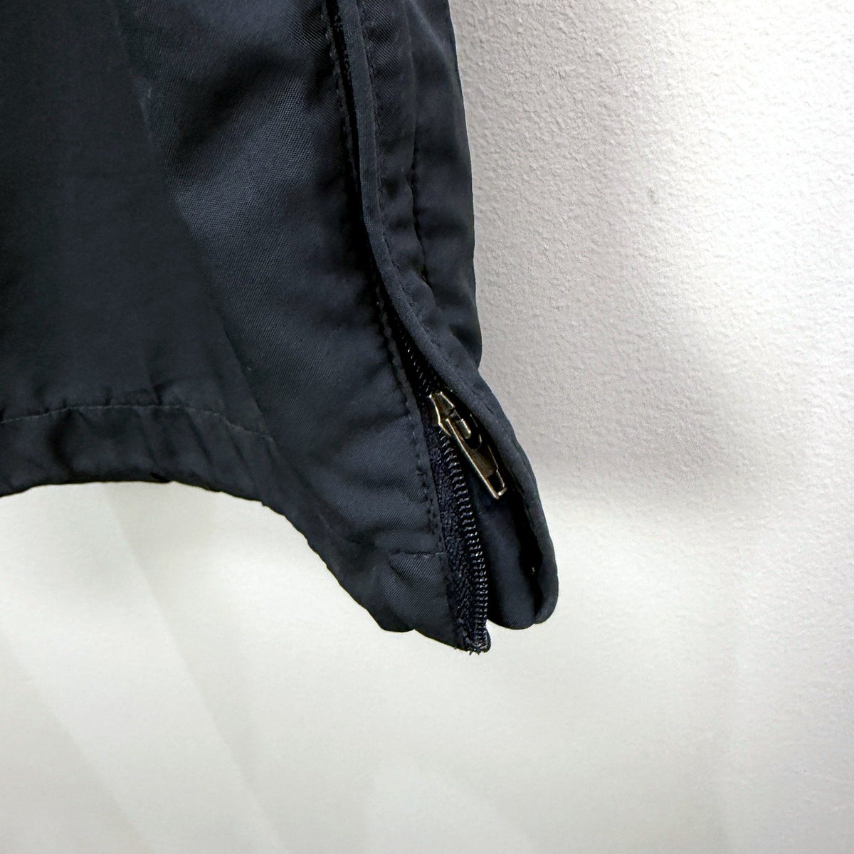 Nike Mens Track Pants Navy Blue Athletic with Zippers Large