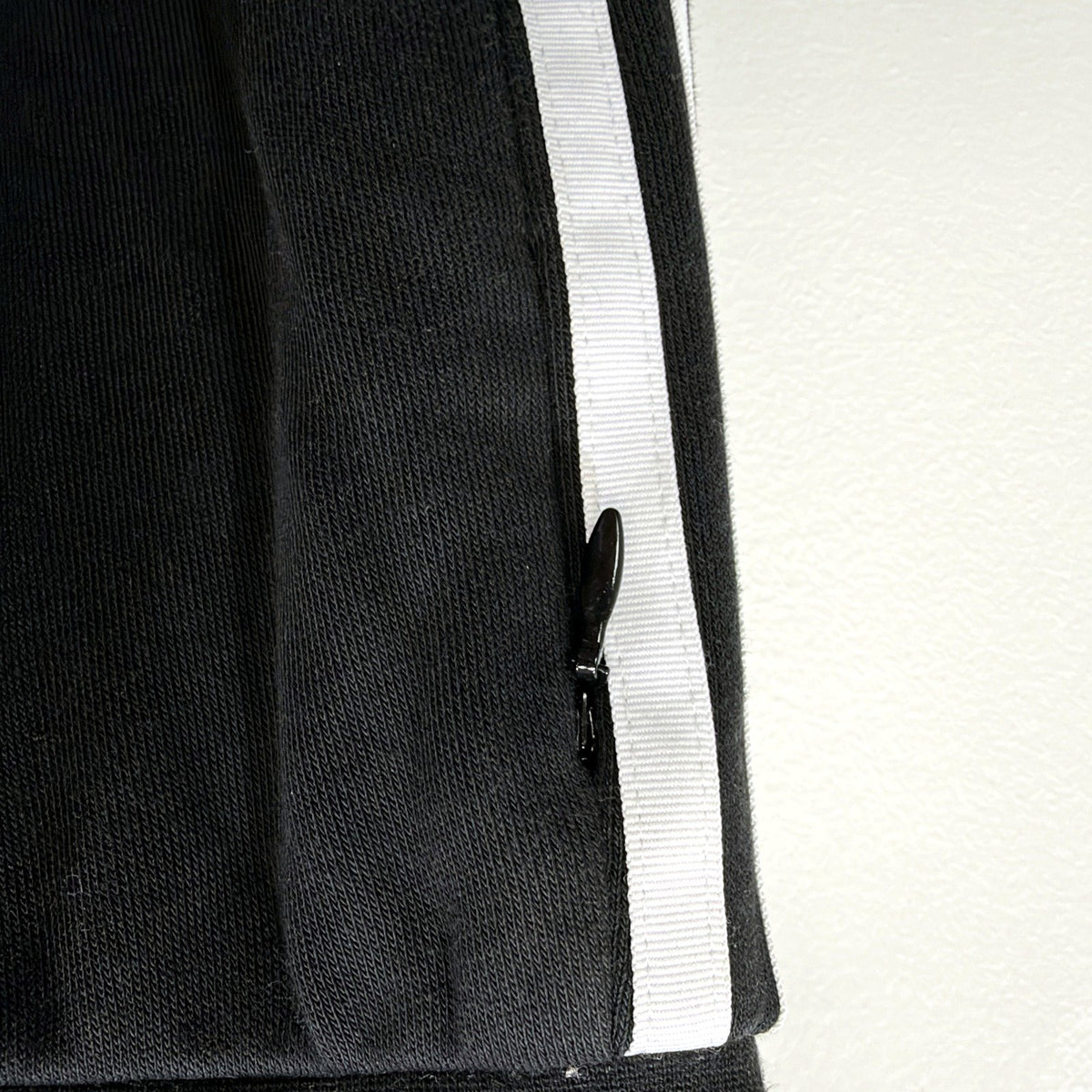 Adidas Womens Black Slim Fit Track Pants Athletic Joggers Size 6