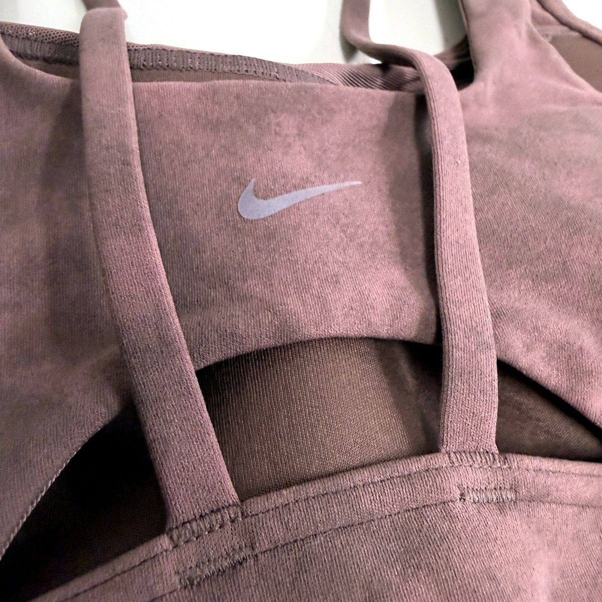Nike Womens Padded Sports Bra Racerback Athletic Mauve Size S