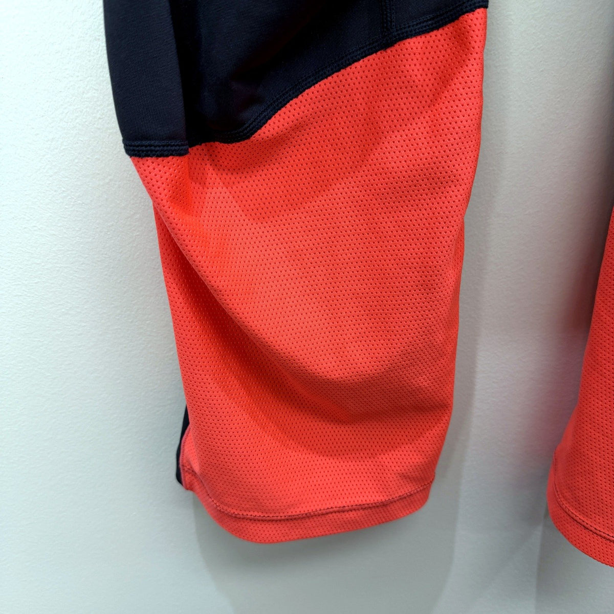 New Balance Womens Athletic Capri Leggings Navy Blue Orange Medium