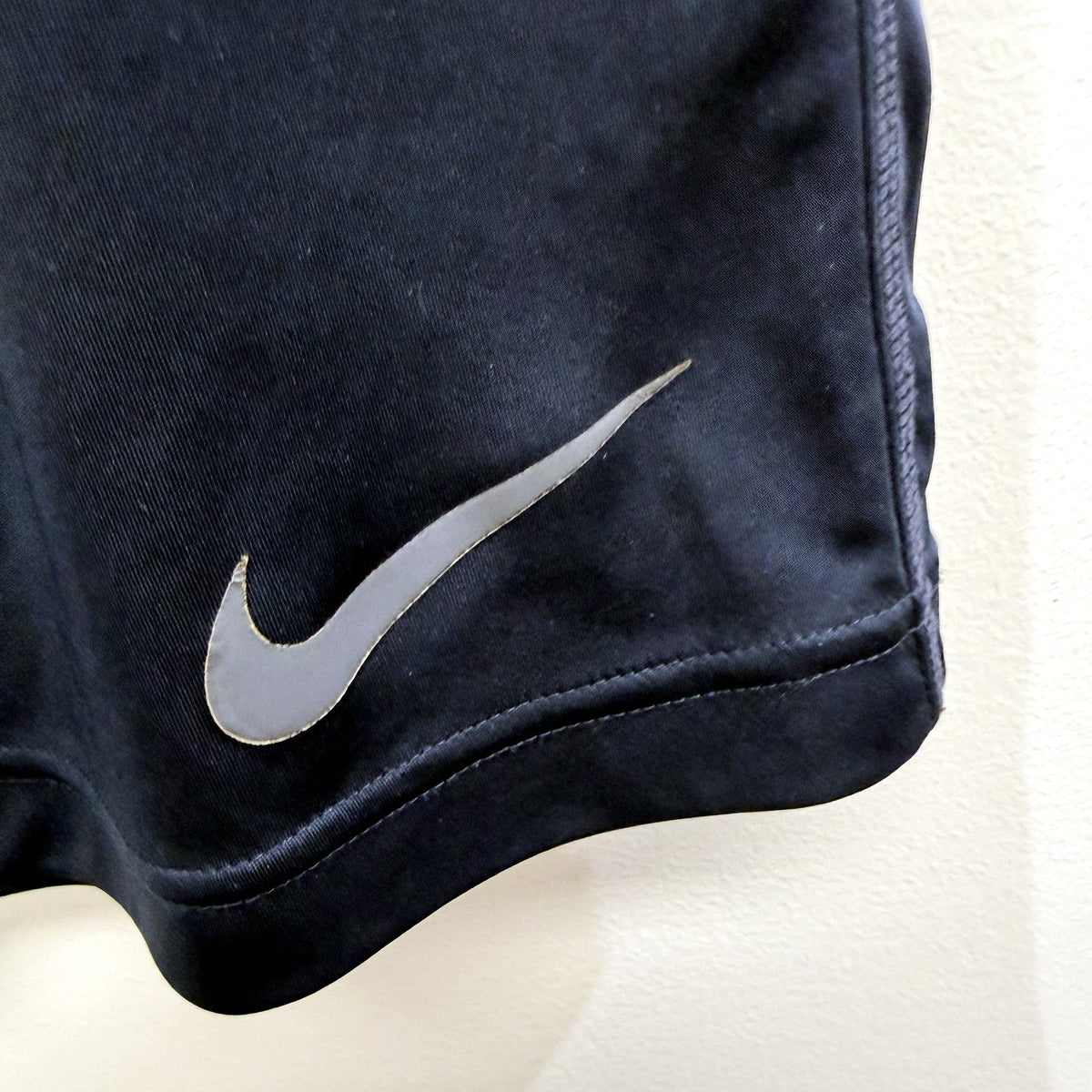 Nike Mens Athletic Shorts Navy Blue Size S Breathable
