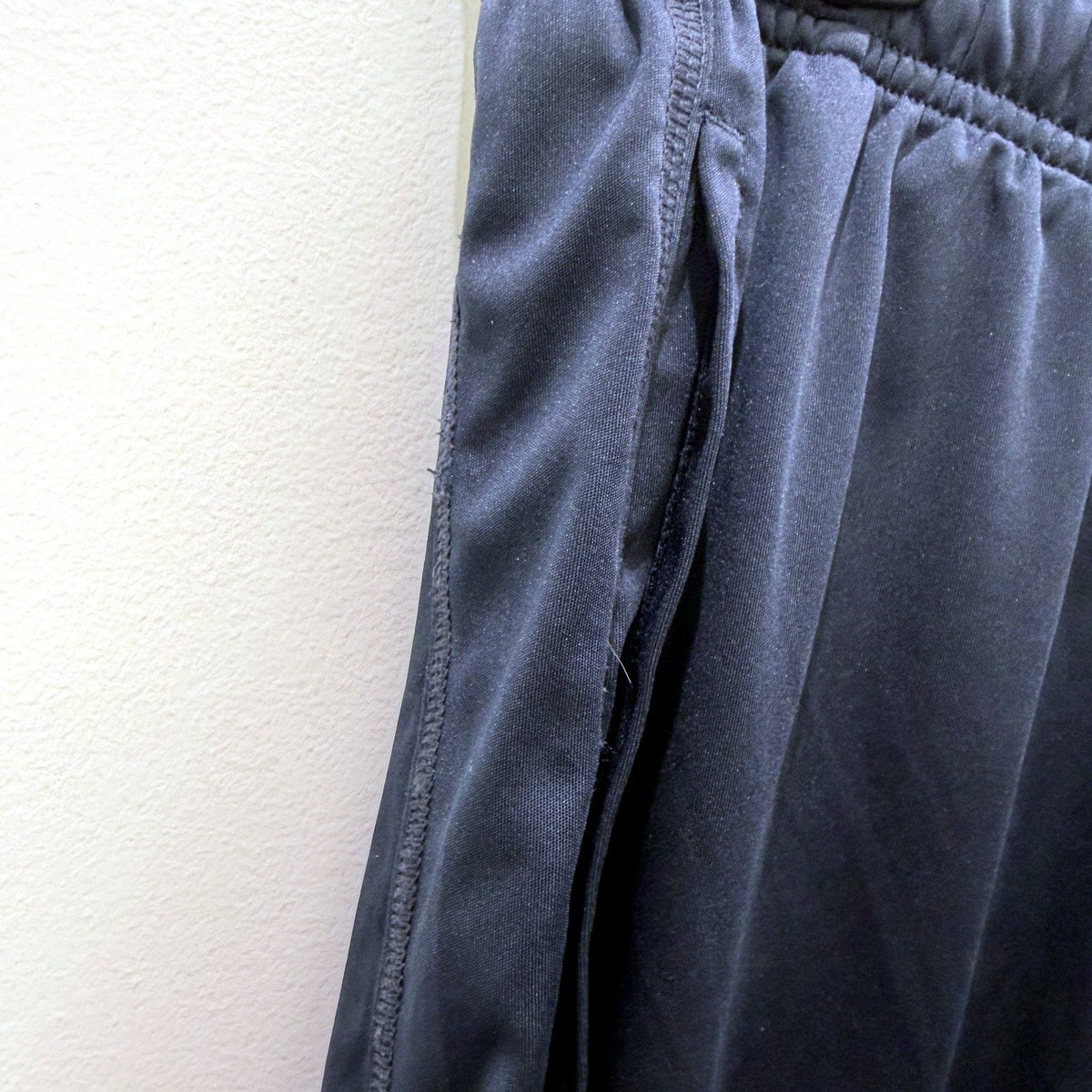 Nike Mens Athletic Shorts Navy Blue Size S Breathable