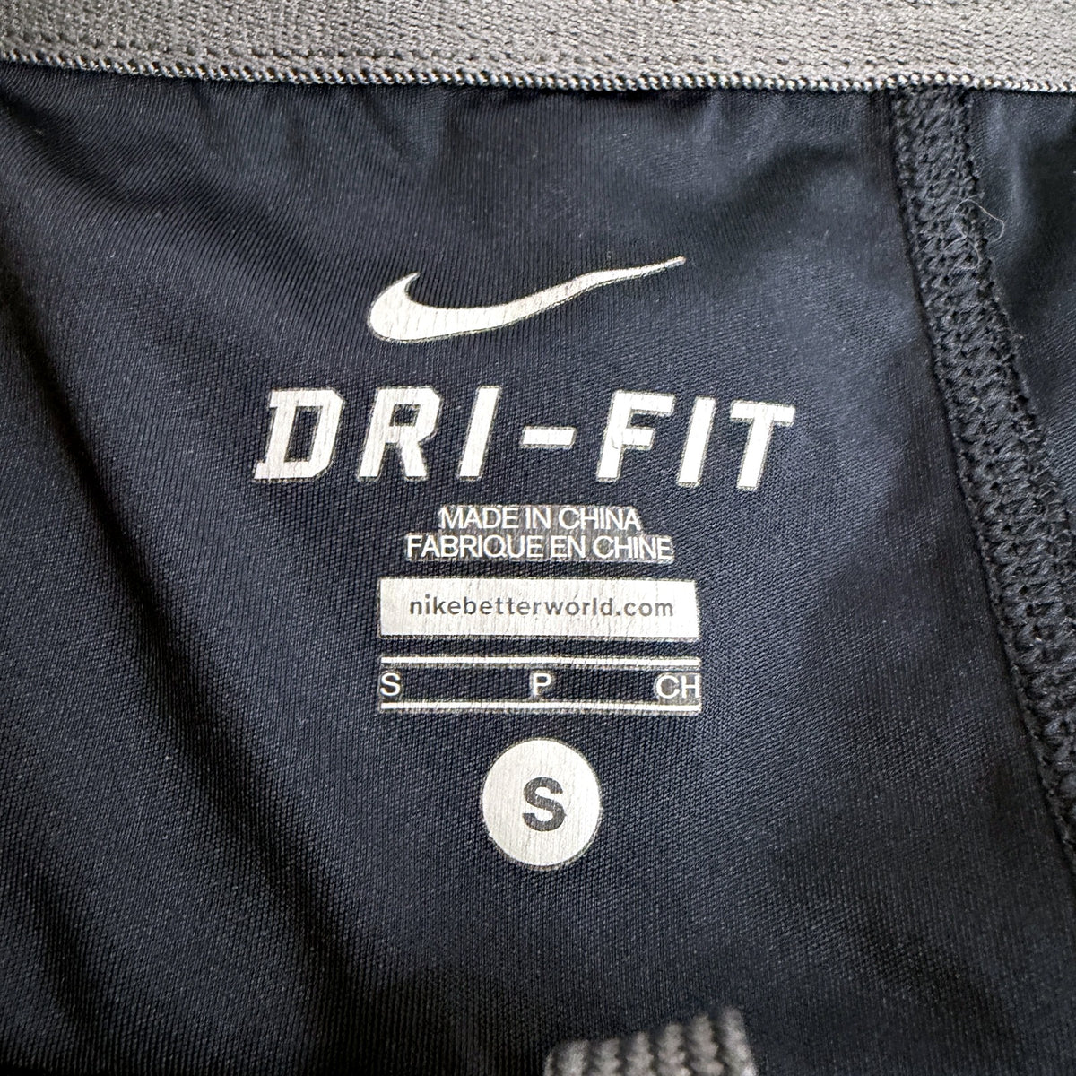 Nike Mens Athletic Shorts Navy Blue Size S Breathable