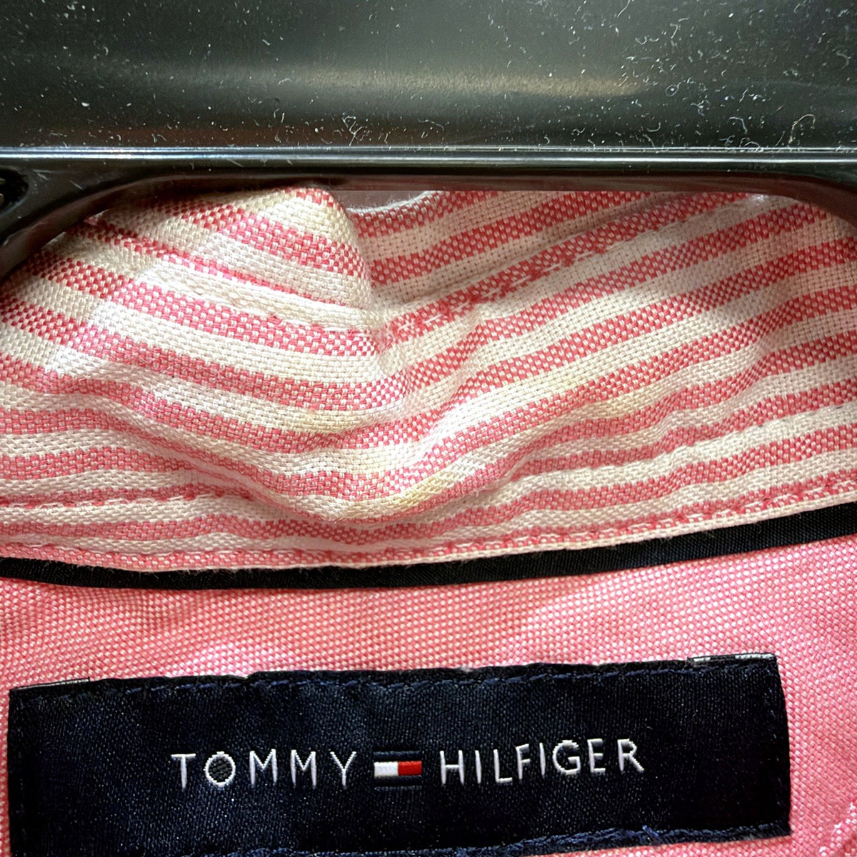 Tommy Hilfiger Mens Long Sleeve Button-Up Dress Shirt Pink Striped Size M