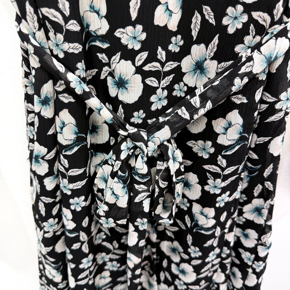 Jacquie Womens Floral Wrap Dress Long Sleeve Black White Blue Size 8
