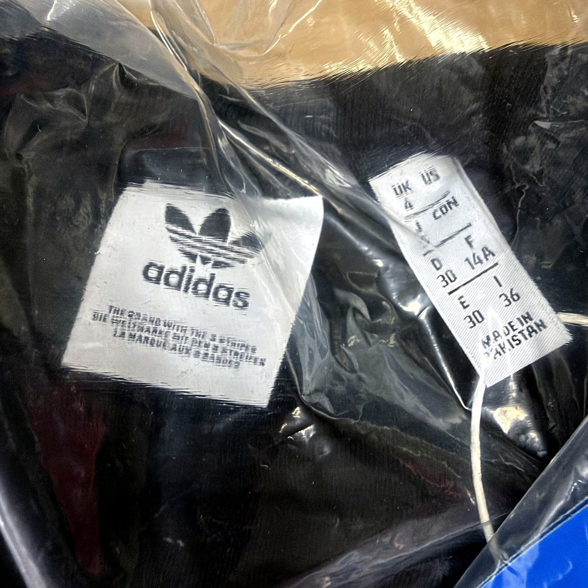 Adidas Womens Trefoil T-Shirt Classic Black Logo Size S GN2896 NEW