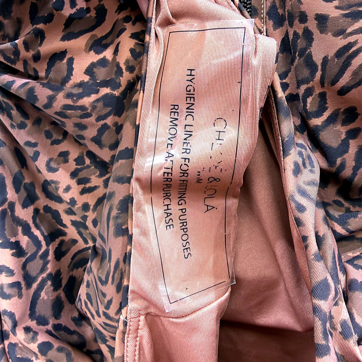 Chloe & Lola Womens One-Piece Swimsuit Leopard Print Pink Size 10 NEW