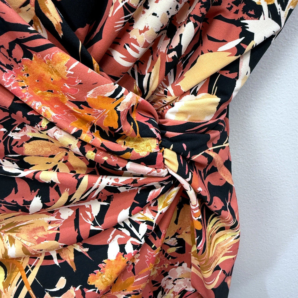 Regatta Womens One-Piece Swimsuit Multi Color Floral Print Size 10 NEW