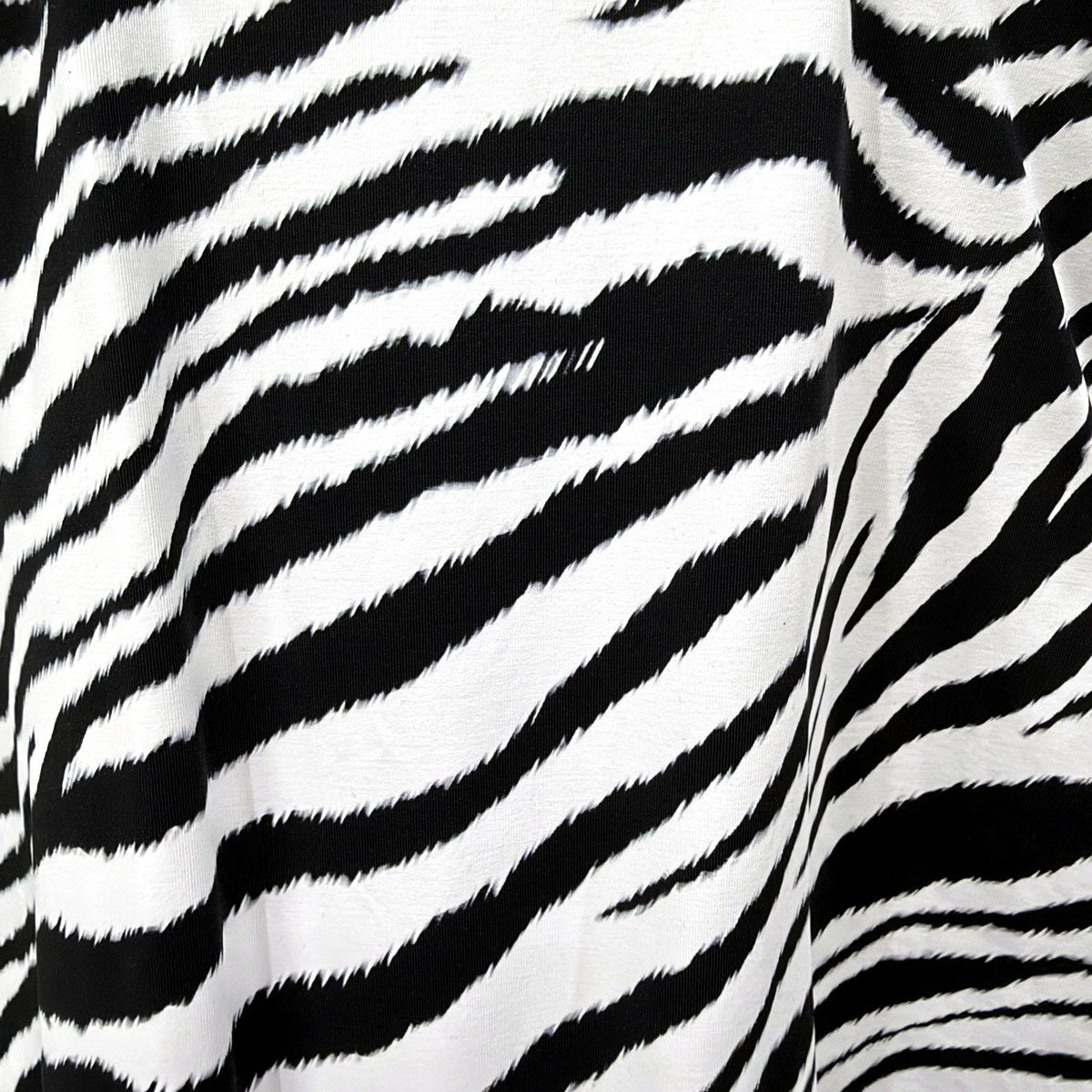 Regatta Womens One-Piece Swimsuit Black White Zebra Stripe Size 10 NEW