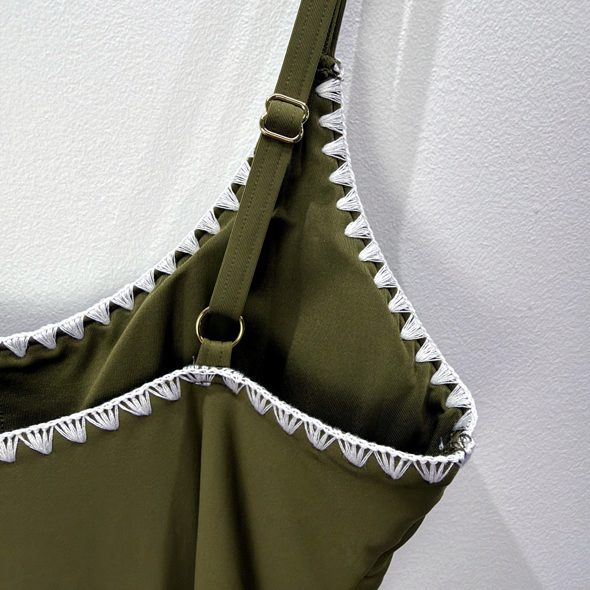 Chloe & Lola Womens One-Piece Swimsuit Olive Green Size 10 NEW