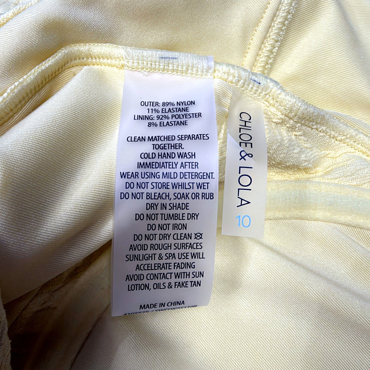Chloe & Lola Womens One-Piece Swimsuit Underwire Lemon Yellow Size 10 NEW