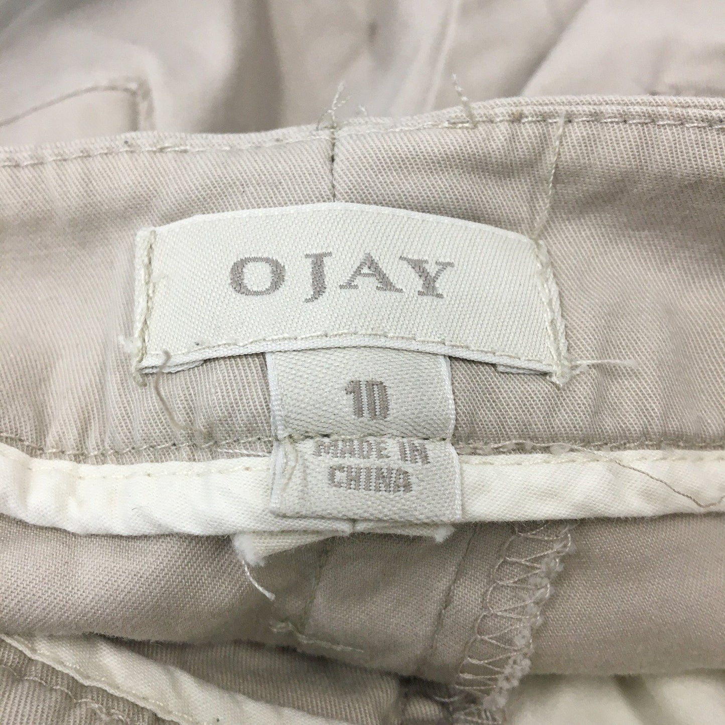 Ojay Pleated Casual Shorts Beige Relaxed Fit Comfortable Womens Size 10