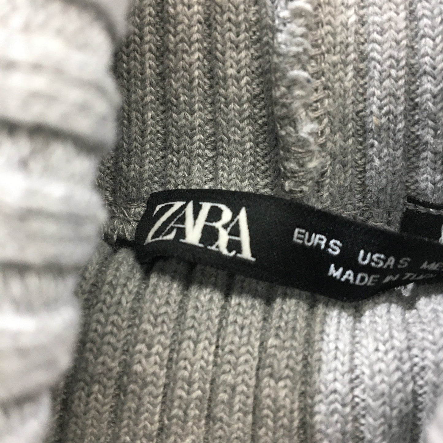 Zara Sleeveless Turtleneck Pullover Sweater Soft Comfortable Gray Size Small