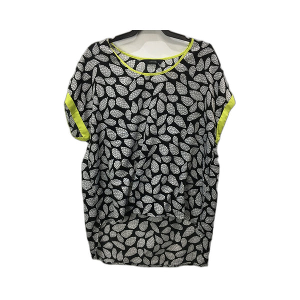 Decjuba Leaf Print T-Shirt Women Black and White Size 14