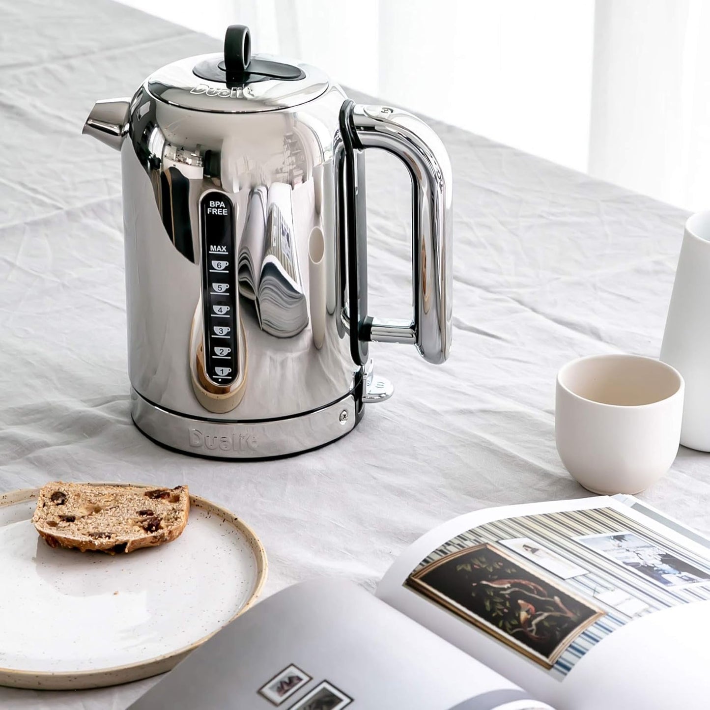 Dualit Classic Electric Kettle, Polished Stainless Steel, Quiet Boiling DEMO