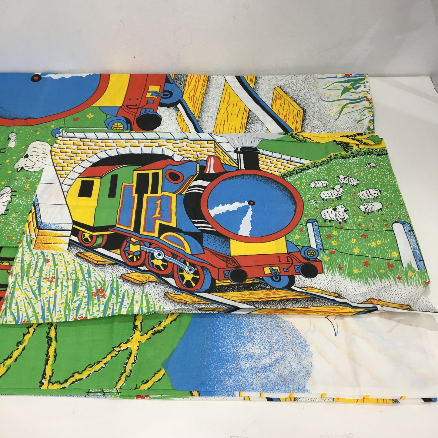 Train in a Field Quilt Cover Set Single Bed for Kids with Pillowcase NEW