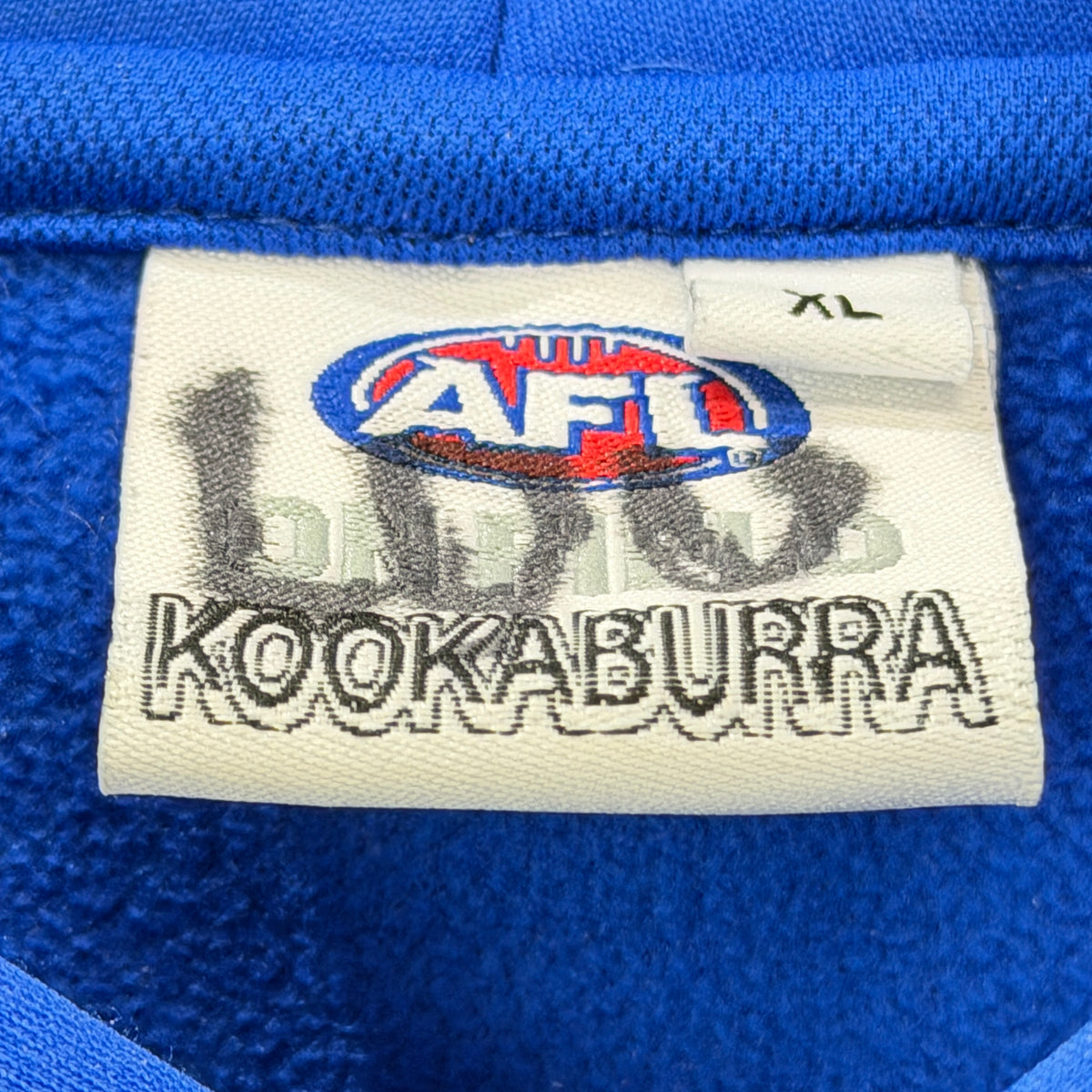 AFL North Melbourne Kangaroos Hooded Jumper Size XL– Vinnies Recent Donation
