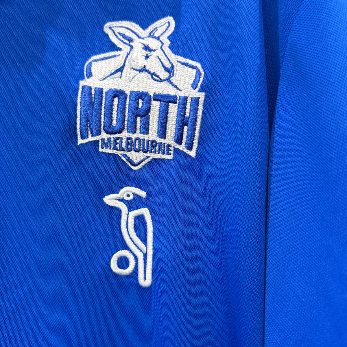 AFL North Melbourne Kangaroos Polo T-Shirt Size Large– Vinnies Recent Donation