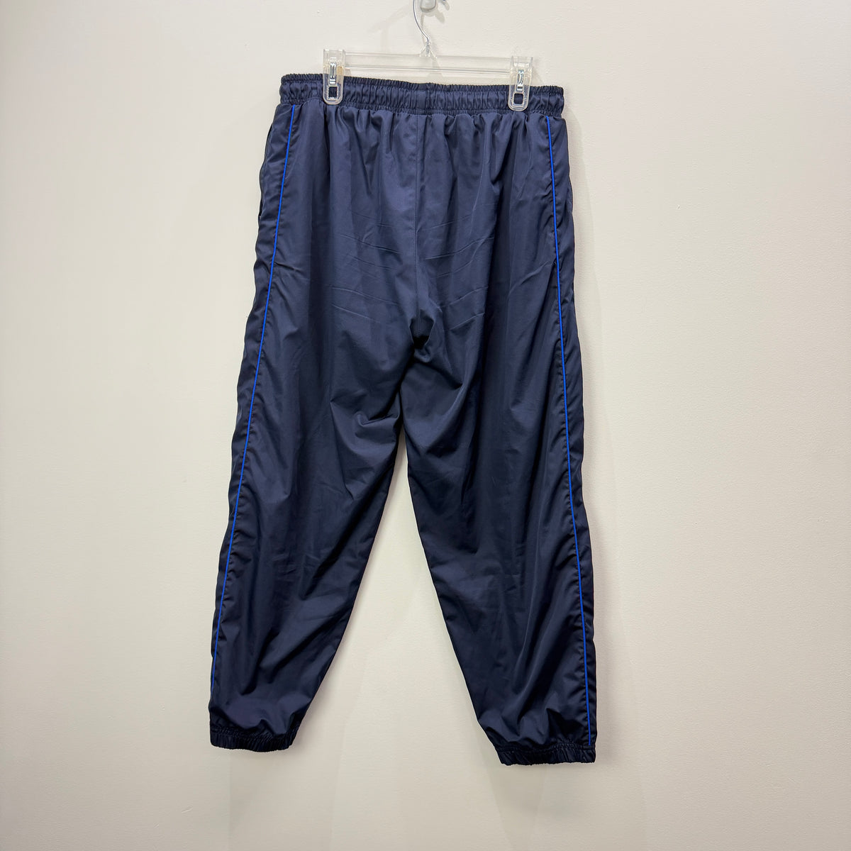 AFL North Melbourne Kangaroos Sports Track Pants XL– Vinnies Recent Donation