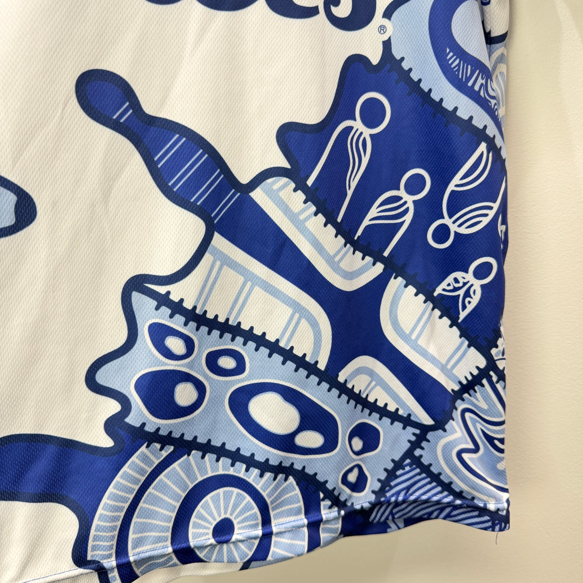 AFL North Melbourne Kangaroos 'Clarkson 26' Jersey – Vinnies Recent Donation