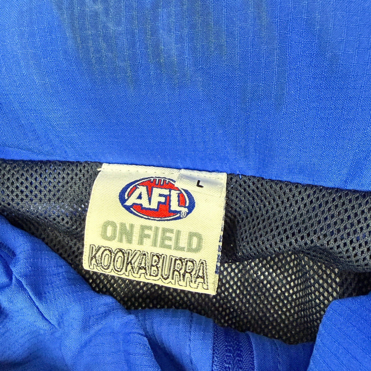 AFL North Melbourne Kangaroos Zip Up Jacket Size Large– Vinnies Recent Donation